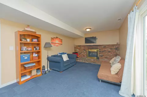 124 Bozenkill Rd, Altamont, NY 12009 photo 8