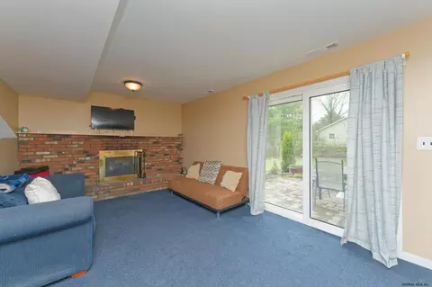 124 Bozenkill Rd, Altamont, NY 12009 photo 7