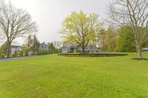 124 Bozenkill Rd, Altamont, NY 12009 photo 2