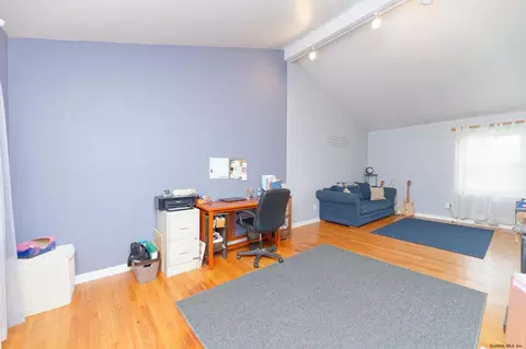 124 Bozenkill Rd, Altamont, NY 12009 photo 17