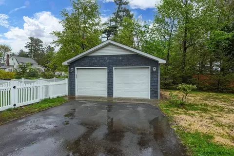 34 Roweland Ave, Delmar, NY 12054 photo 22