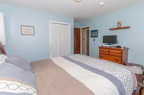 42 Jones Dr, Schenectady, NY 12309 photo 12