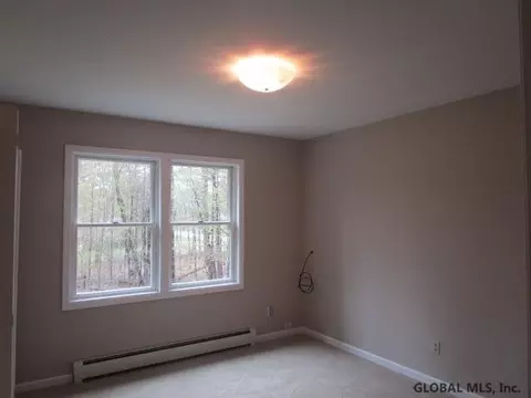 2 Pine Brook Dr, Ballston Spa, NY 12020 photo 10