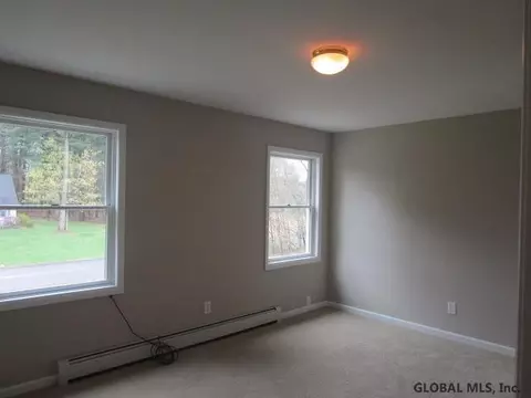 2 Pine Brook Dr, Ballston Spa, NY 12020 photo 9