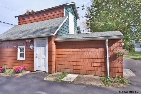 5 Asprion Rd, Glenmont, NY 12077 photo 9