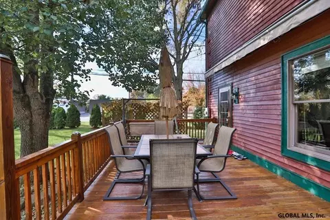 5 Asprion Rd, Glenmont, NY 12077 photo 11