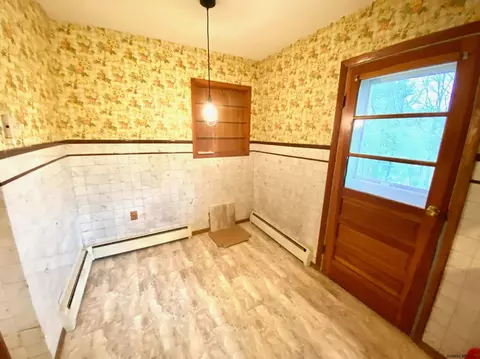 334 W Maple St, Corinth, NY 12822 photo 12