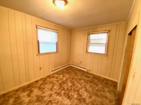 334 W Maple St, Corinth, NY 12822 photo 17