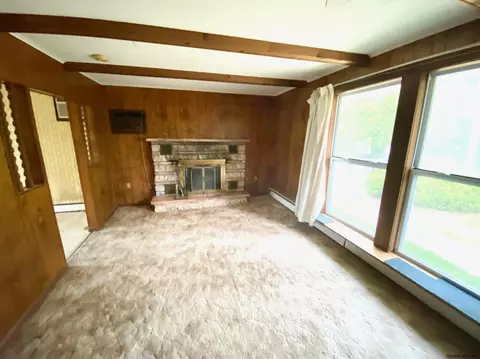 334 W Maple St, Corinth, NY 12822 photo 3