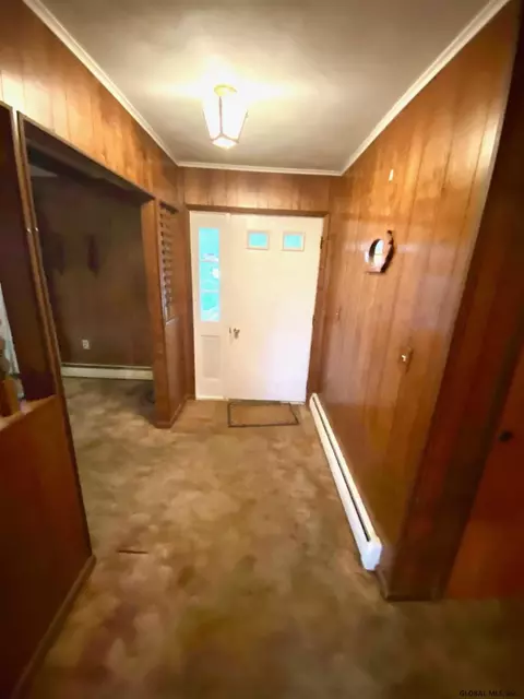 334 W Maple St, Corinth, NY 12822 photo 13