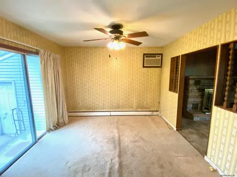 334 W Maple St, Corinth, NY 12822 photo 10