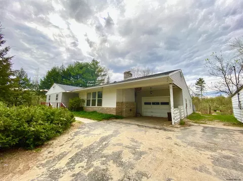 334 W Maple St, Corinth, NY 12822 photo 25