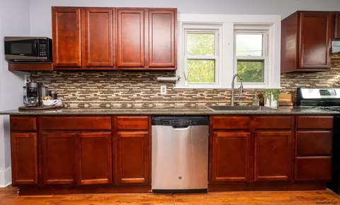 4 Monroe Ave, Albany, NY 12203 photo 9