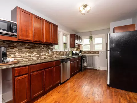 4 Monroe Ave, Albany, NY 12203 photo 7