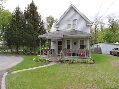 1935 Tower Ave, Schenectady, NY 12304 photo 5