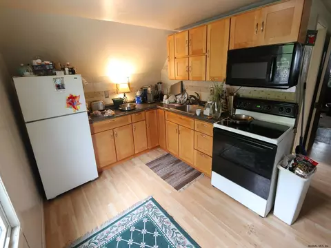 1935 Tower Ave, Schenectady, NY 12304 photo 16