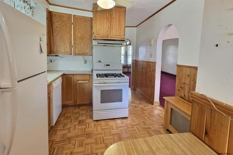 16 Cornell St, Schenectady, NY 12304 photo 10