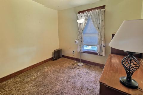 16 Cornell St, Schenectady, NY 12304 photo 19