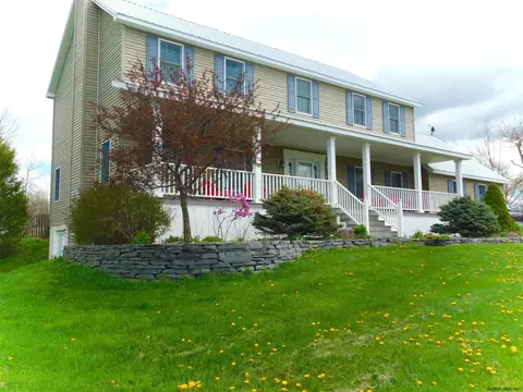 412 Crommie Rd, Cobleskill, NY 12043 photo 1