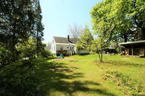 119 Walnut St, Corinth, NY 12822 photo 3