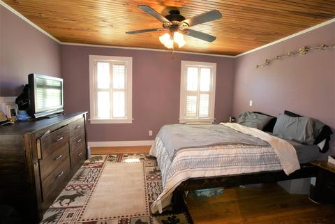 119 Walnut St, Corinth, NY 12822 photo 8