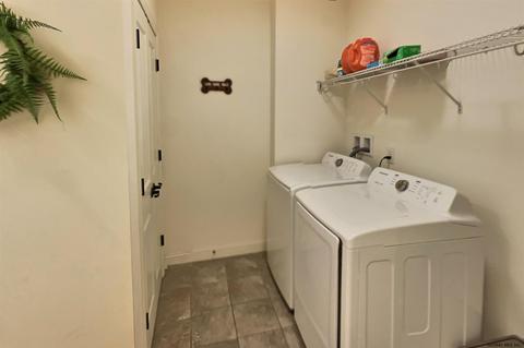 15 Chester Dr, Waterford, NY 12188 photo 48