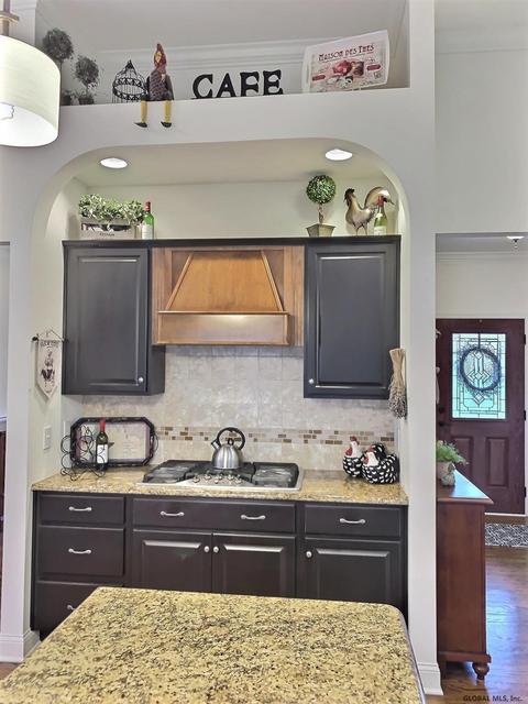 15 Chester Dr, Waterford, NY 12188 photo 14