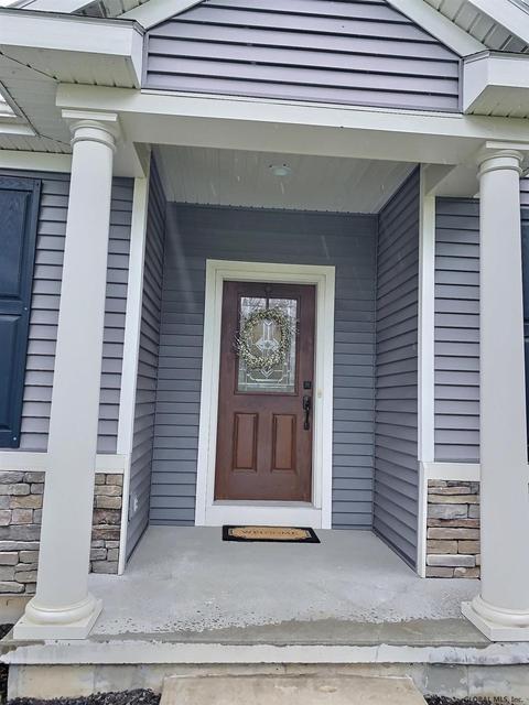 15 Chester Dr, Waterford, NY 12188 photo 3