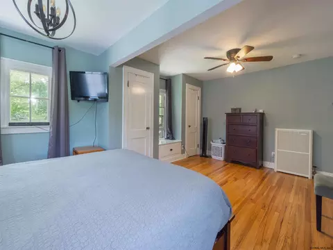 781 Wright Ave, Schenectady, NY 12309 photo 37