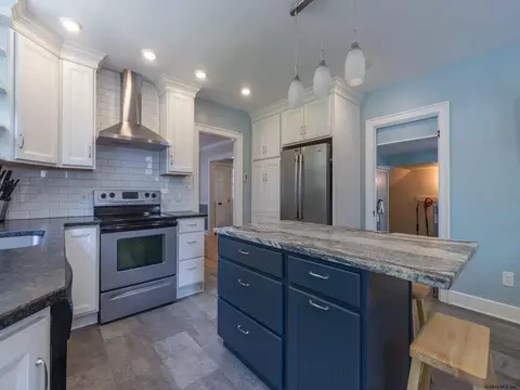 781 Wright Ave, Schenectady, NY 12309 photo 27