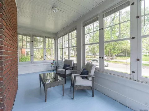 781 Wright Ave, Schenectady, NY 12309 photo 14
