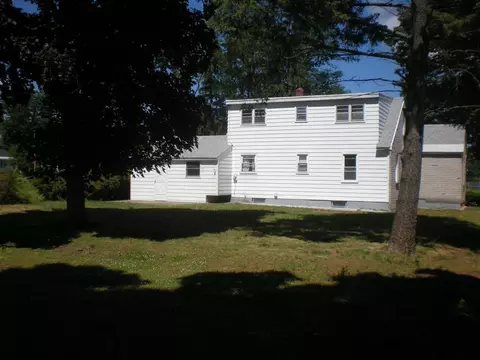 2834 Ford Ave, Schenectady, NY 12306 photo 3