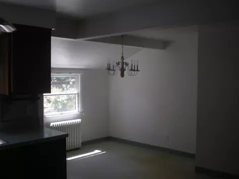 2834 Ford Ave, Schenectady, NY 12306 photo 9