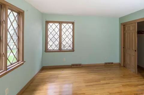 10 Coventry Rd, Glenmont, NY 12077 photo 31