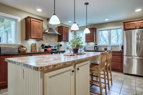 236 Ridge Rd, Schenectady, NY 12302 photo 21