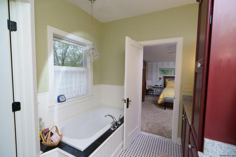 236 Ridge Rd, Schenectady, NY 12302 photo 40