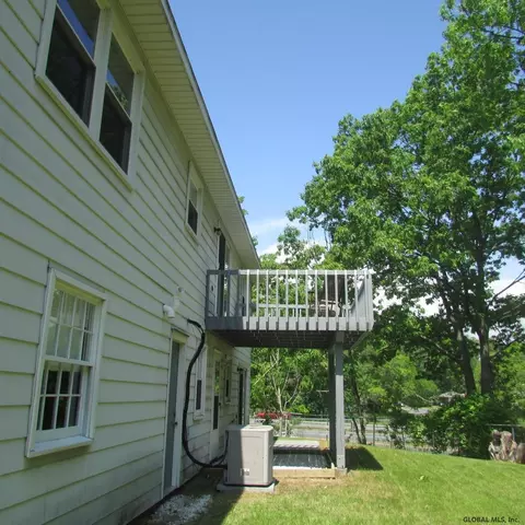 74 Tampa Ave, Albany, NY 12203 photo 3