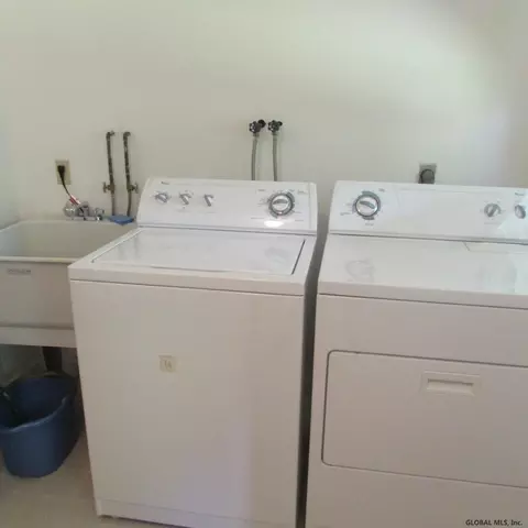 74 Tampa Ave, Albany, NY 12203 photo 30