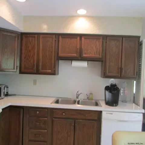 74 Tampa Ave, Albany, NY 12203 photo 12