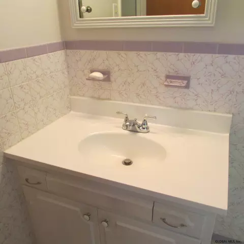 74 Tampa Ave, Albany, NY 12203 photo 18