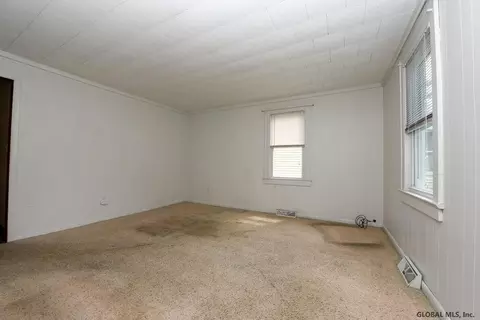 2533 Third Ave, Schenectady, NY 12303 photo 5