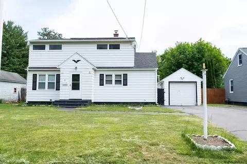 47 Macarthur Dr, Scotia, NY 12302 photo 1