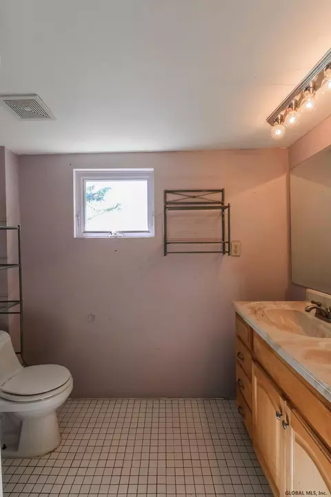 785 Midline Rd, Amsterdam, NY 12010 photo 37