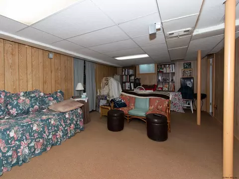 2576 Putnam St, Schenectady, NY 12304 photo 40