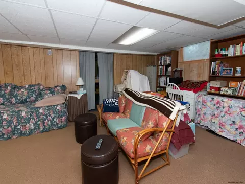 2576 Putnam St, Schenectady, NY 12304 photo 39
