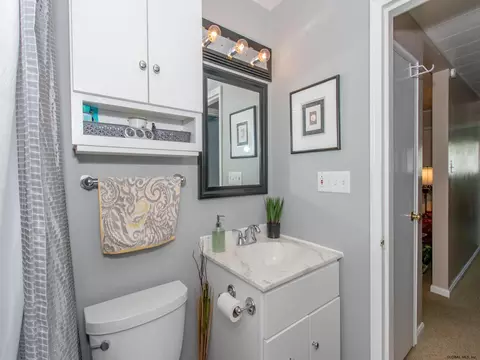 2576 Putnam St, Schenectady, NY 12304 photo 36