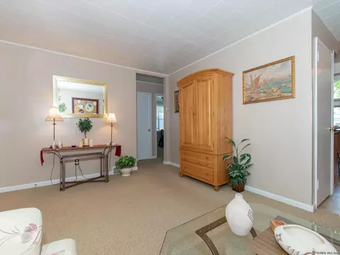 2576 Putnam St, Schenectady, NY 12304 photo 22