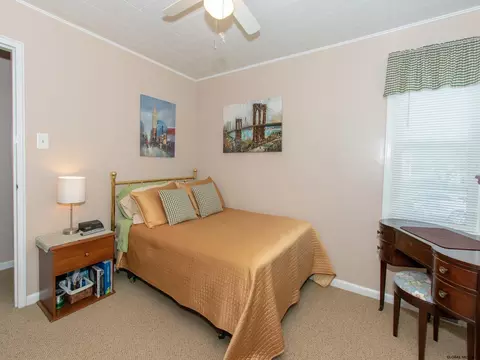 2576 Putnam St, Schenectady, NY 12304 photo 28