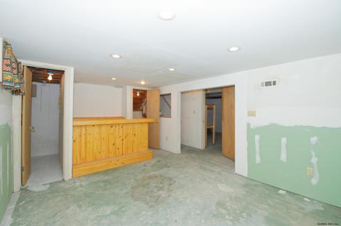 133 Birch La, Schenectady, NY 12302 photo 52