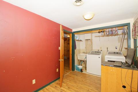 133 Birch La, Schenectady, NY 12302 photo 48